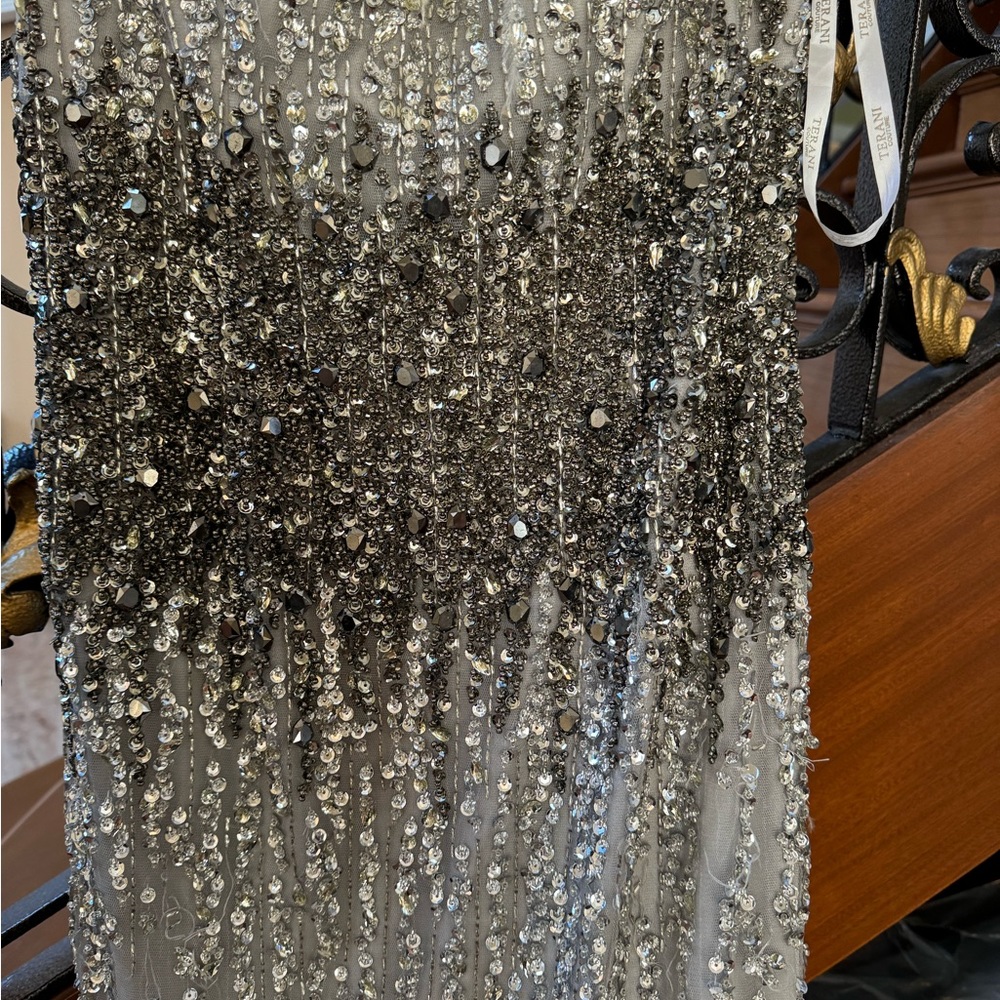 Terani Classy Formal Gown - image 5